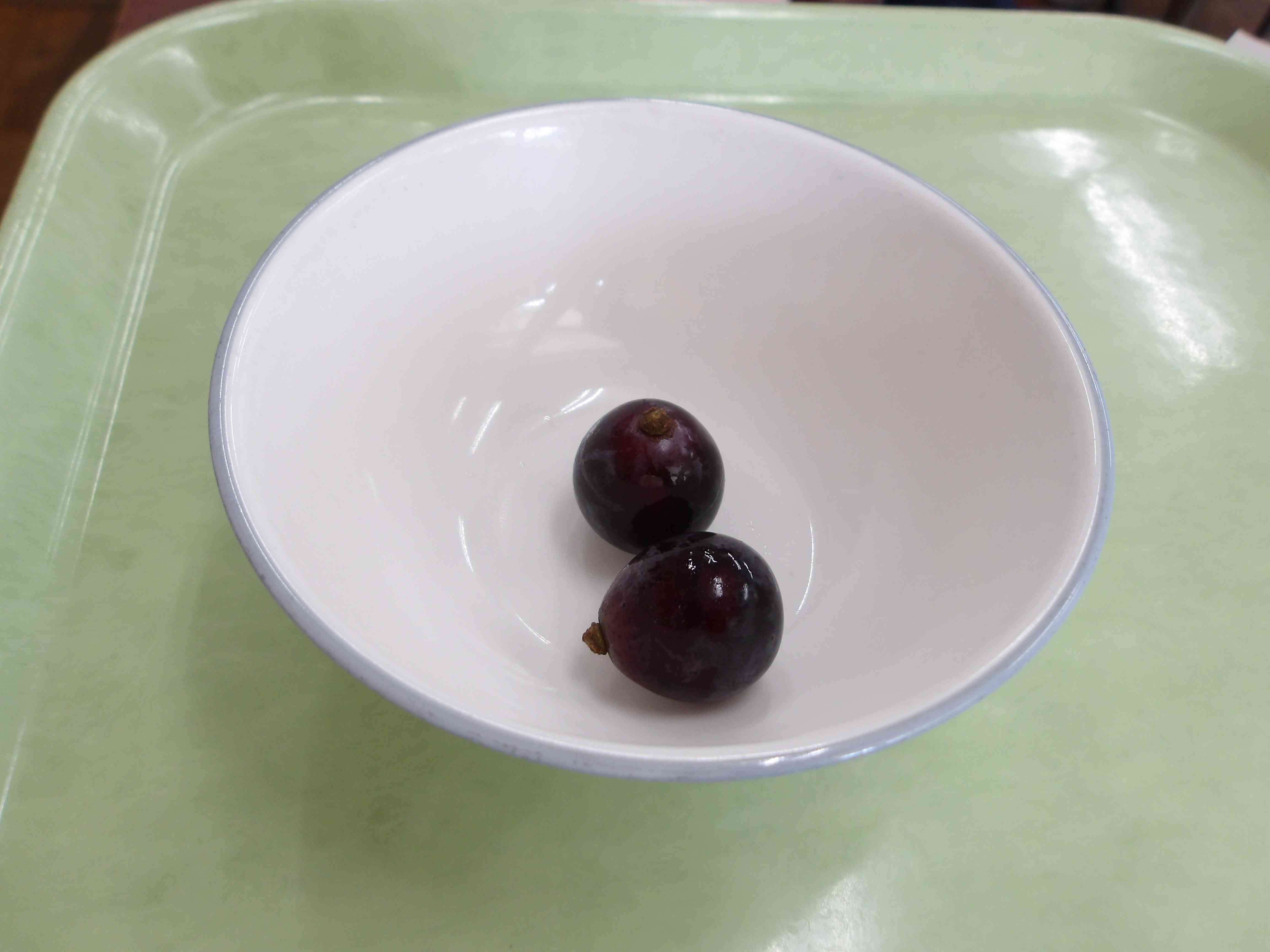 給食ピオーネ②