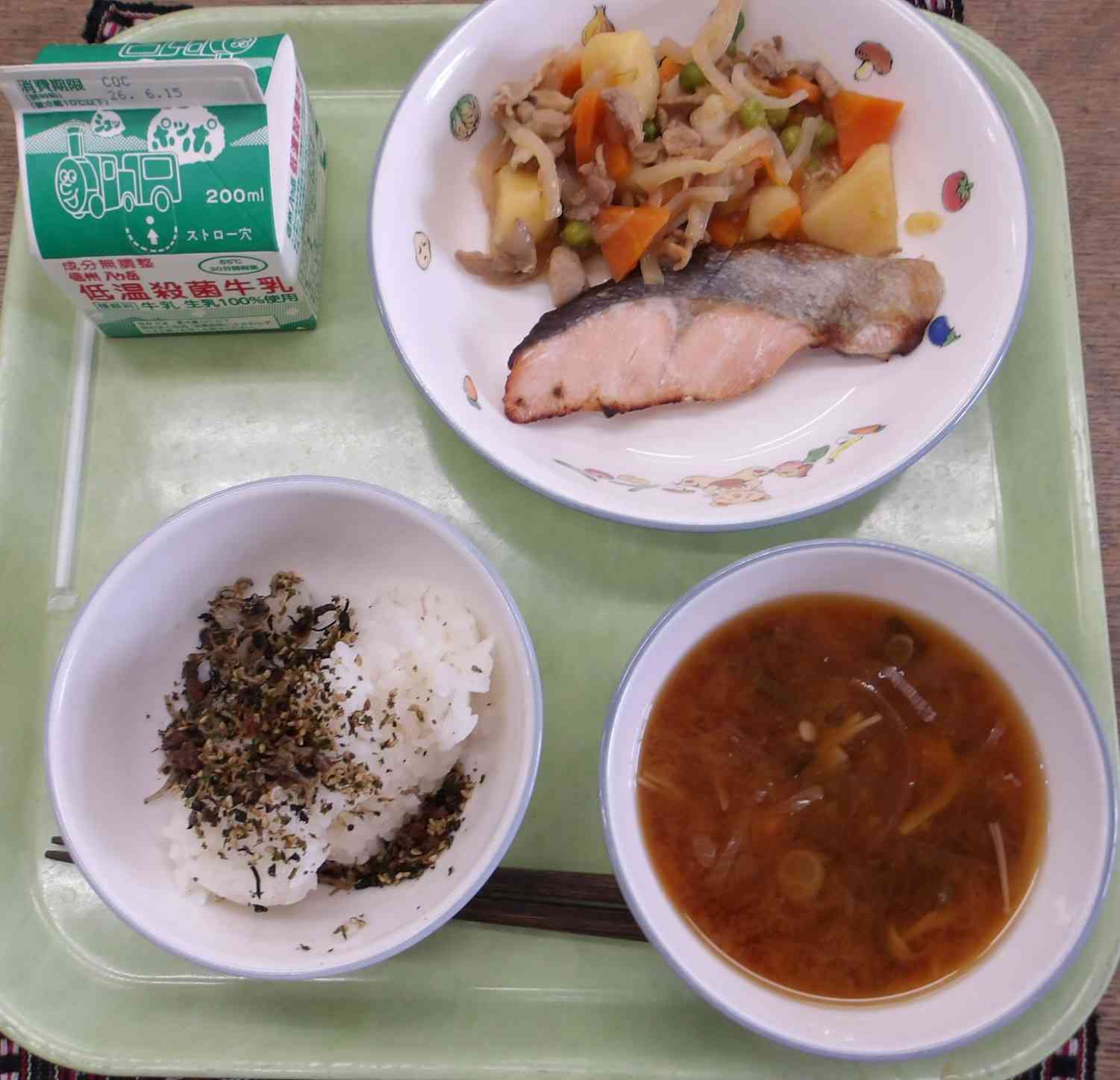 6.11給食①